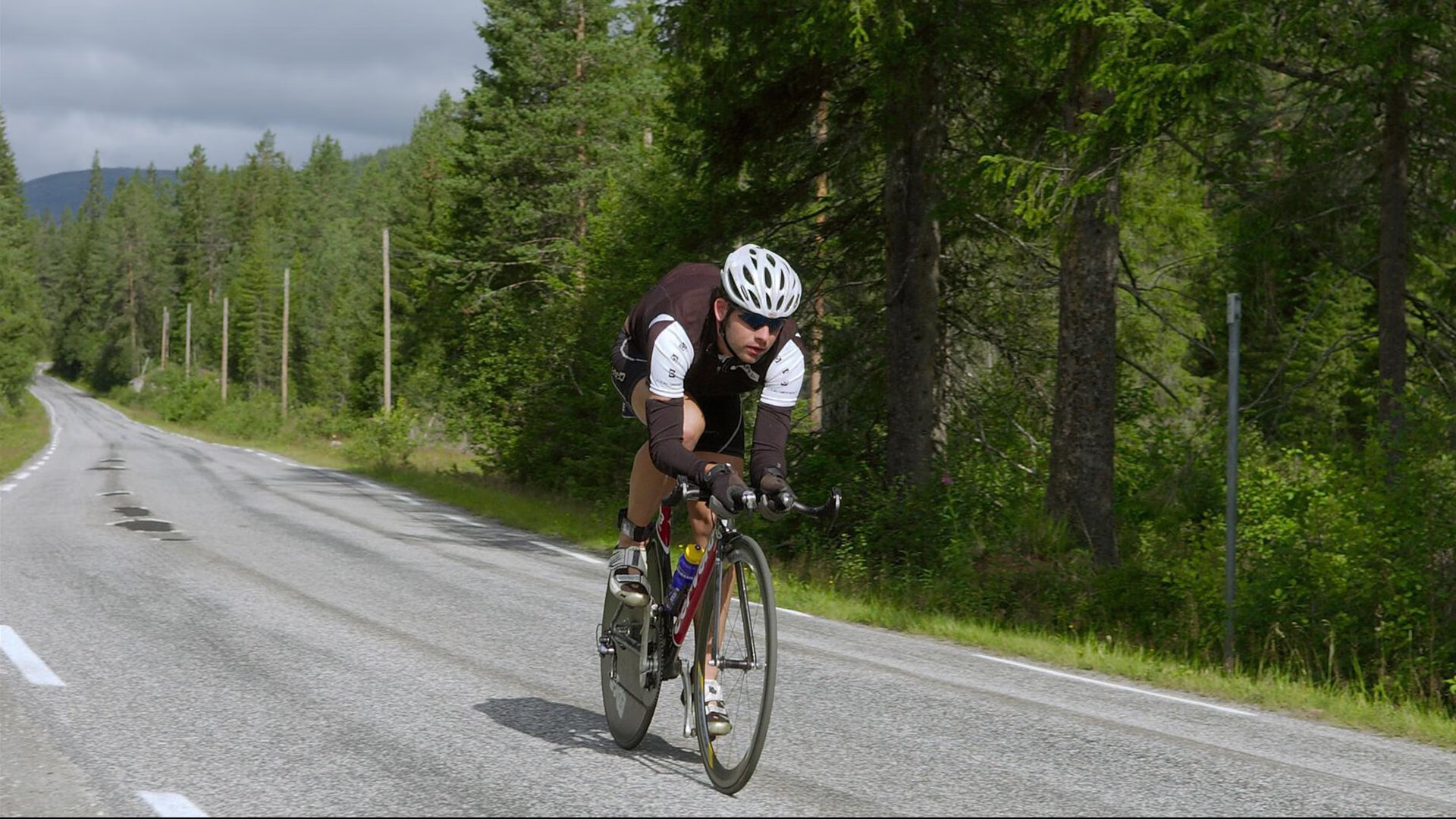 开云APP-力克的背后，是惊艳的羽翼