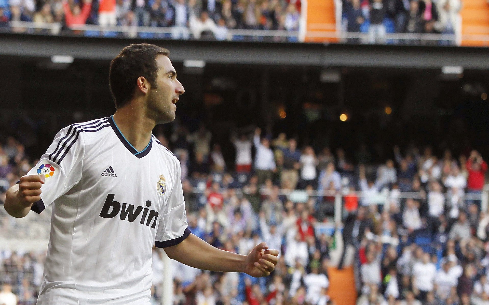 开云体育下载-绝杀!日本队的狂欢,与那个快被压垮的中国脊梁